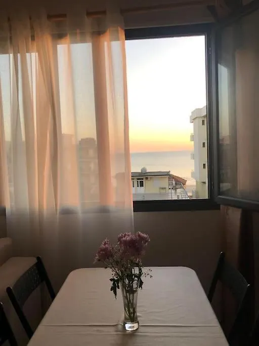 Sea View Deluxe Apartment ドゥラス アルバニア